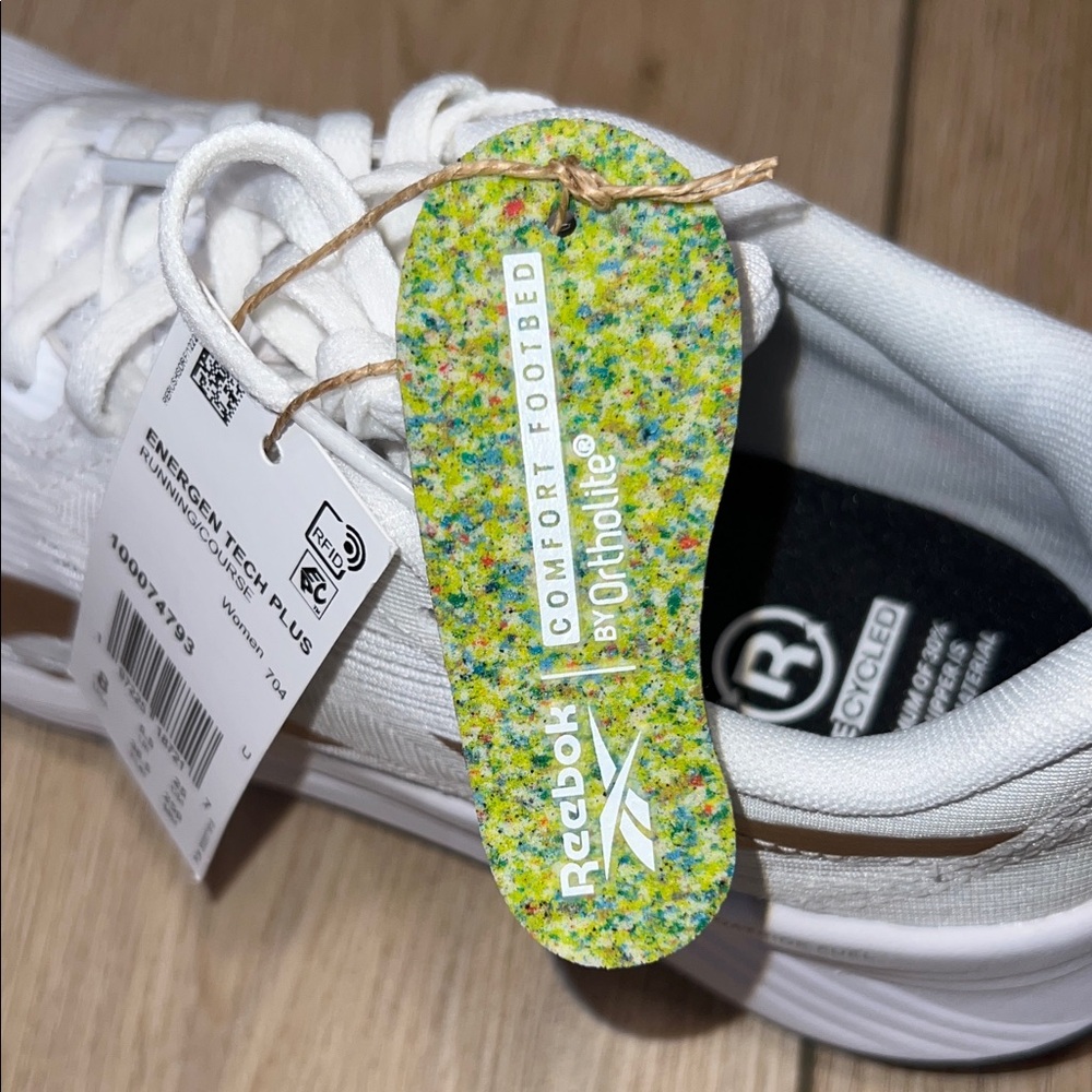 NWT - Reebok Energen Tech Plus Women's White & Gold Running/Course Athletic Shoe - Picture 11 of 15